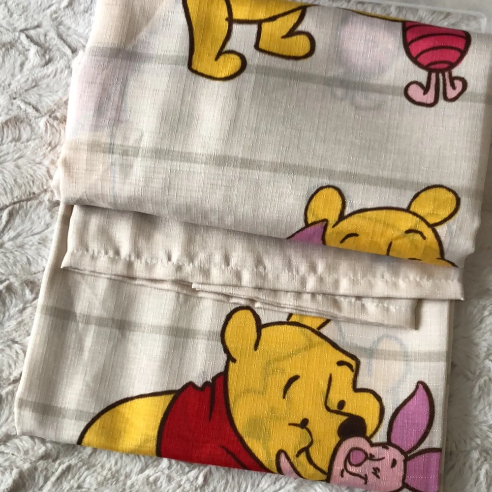 Disney Winnie the Pooh and Piglet Shower Curtain Set